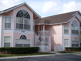 Florida Deluxe Villas, Condos, & Homes