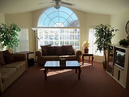 Florida Deluxe Villas, Condos, & Homes