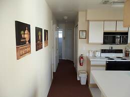 Florida Deluxe Villas, Condos, & Homes