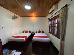 Vangsavath Hotel
