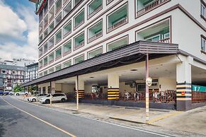 V Residence Chiangmai Hotel