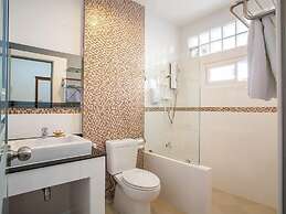 V Residence Chiangmai Hotel