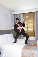 Holiday Inn Express Ahmdabad Prahlad Nagar by IHG