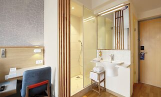 Holiday Inn Express Ahmdabad Prahlad Nagar by IHG