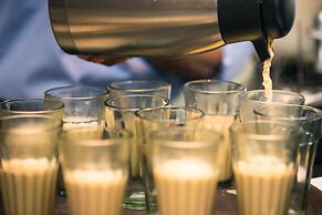 Holiday Inn Express Ahmdabad Prahlad Nagar by IHG