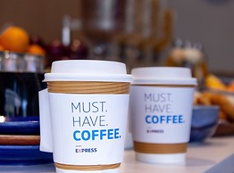 Holiday Inn Express Ahmdabad Prahlad Nagar by IHG