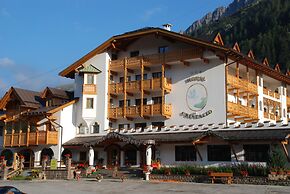 Hotel Cristallo