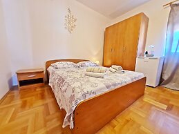 Apartments Rooms PORAT