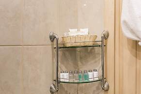 Universitetskaya Hotel