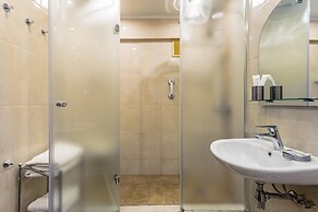 Universitetskaya Hotel