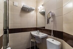 Universitetskaya Hotel