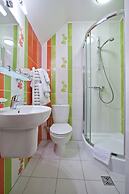 Helan Family & Garden