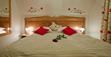 Helan Family & Garden