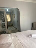 Tom Square Boutique Hotel