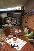 Tom Square Boutique Hotel