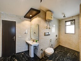Hotel Krishna Deluxe