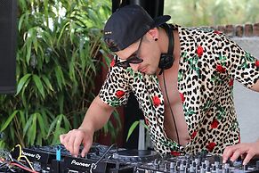 Hollander Boutique Hotel