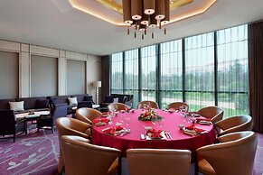 Sheraton Changchun Jingyuetan Hotel