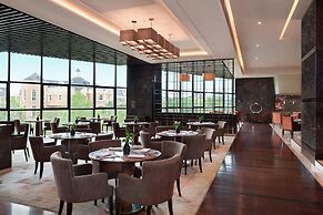 Sheraton Changchun Jingyuetan Hotel