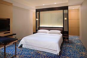 Sheraton Changchun Jingyuetan Hotel