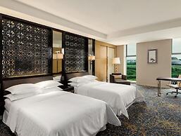 Sheraton Changchun Jingyuetan Hotel