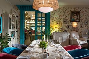 Nasha Dacha Country Estate