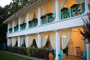 Nasha Dacha Country Estate