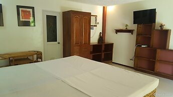 Cooper's Beach Resort