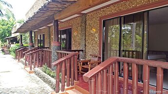 Cooper's Beach Resort