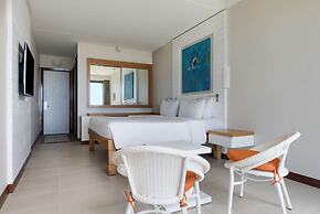 Radisson Blu Poste Lafayette Resort & Spa, Mauritius (Adults Only)