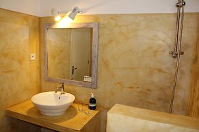 Chantauvent Guesthouse