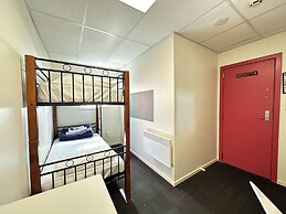 Trek Global Backpackers