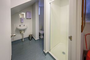 Trek Global Backpackers