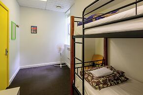 Trek Global Backpackers