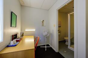 Trek Global Backpackers