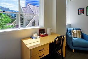 Trek Global Backpackers