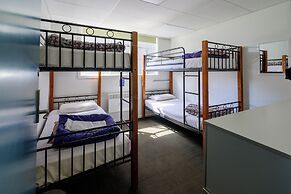 Trek Global Backpackers