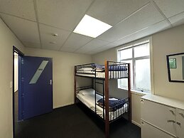 Trek Global Backpackers