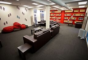 Trek Global Backpackers