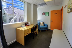 Trek Global Backpackers