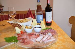 Hotel Ladina
