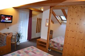 Hotel Ladina