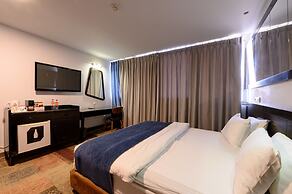 Embassy Hotel Tel Aviv