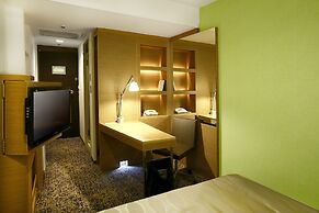 CYPRESS HOTEL Nagoya-eki Mae