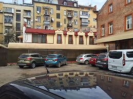 Leotel Hotel