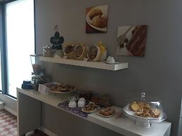 GIO'EL Happiness Guest House