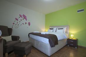 Apartments Djurasevic