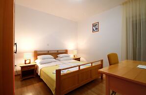 Apartments Djurasevic