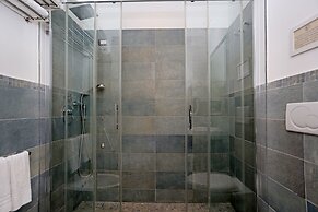 Daplace - HQH Colosseo