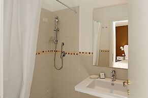 Daplace - HQH Colosseo